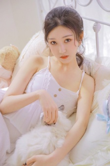 黑皮辣妹